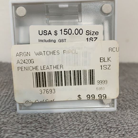 Rip Curl Watch - Picture 7 of 8